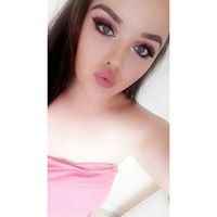 Rebecca Sullivan Photo 24