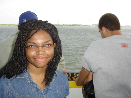 Amy Knight Photo 15