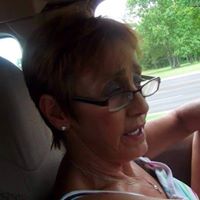 Cindy Knowles Photo 33