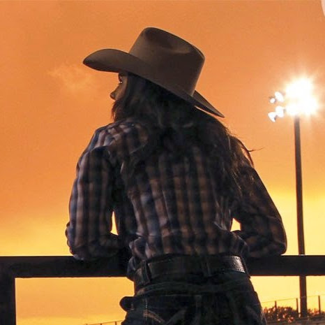 Elizabeth Heinz Photo 20