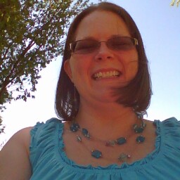 Angie Russell Photo 20