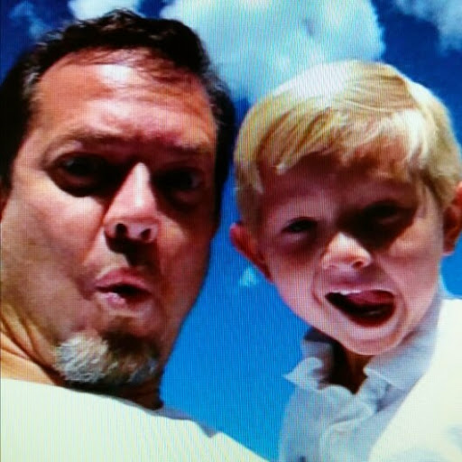 Thomas Ellis Photo 56