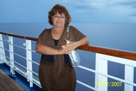 Sara Chapman Photo 34