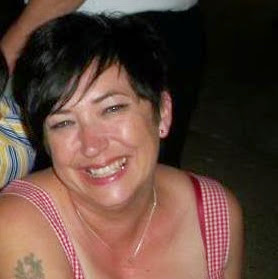 Debbie Cross Photo 8