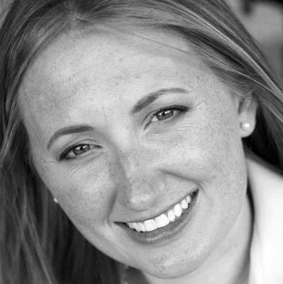 Jennifer Case Photo 31