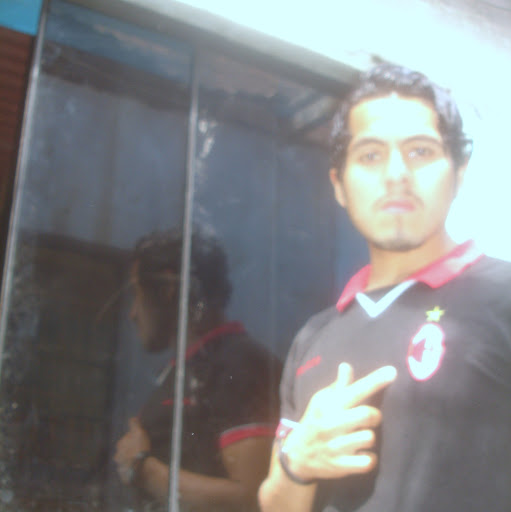 Marco Salas Photo 15