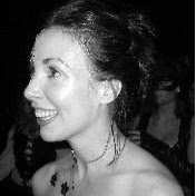 Kristen Griffin Photo 17