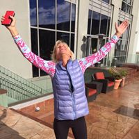 Melanie Pray Photo 4