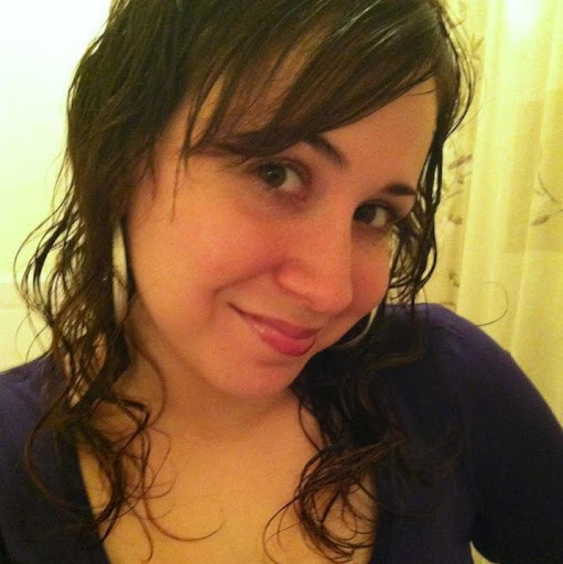 Angela Garcia Photo 13