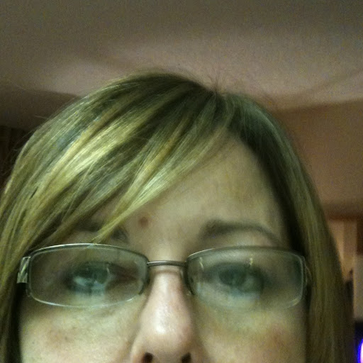 Elizabeth Shipley Photo 26