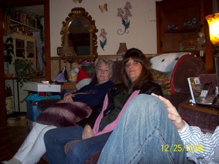 Jennifer Hardin Photo 11
