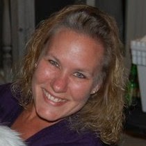 Stephanie Wright Photo 47