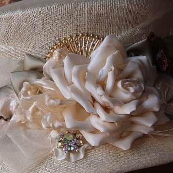 Joanne James Photo 35