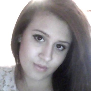 Rebecca Bowden Photo 8