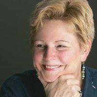 Anne Rogers Photo 18