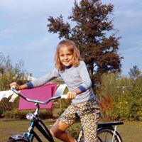 Sherrie Watts Photo 14