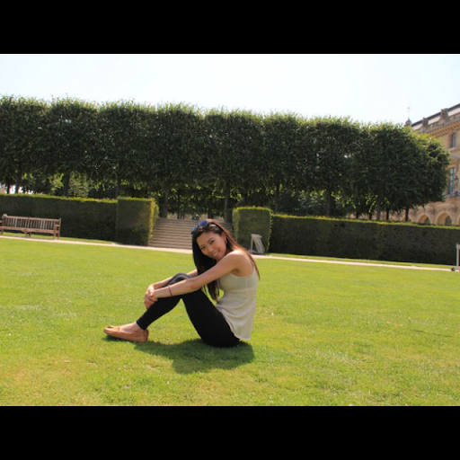 Debbie Tan Photo 18