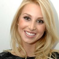 April Cohen Photo 13