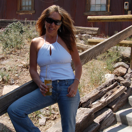 Shelley Wells Photo 24