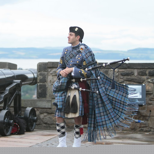 Justin Brooks Photo 43