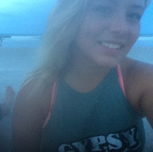 Diane Marshall Photo 26