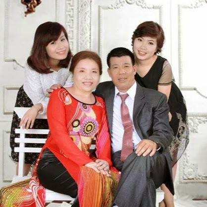 Nguyet Nguyen Photo 16