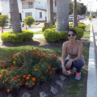 Mariel Acevedo Photo 8