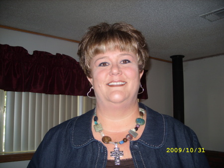 Leeann Jones Photo 22