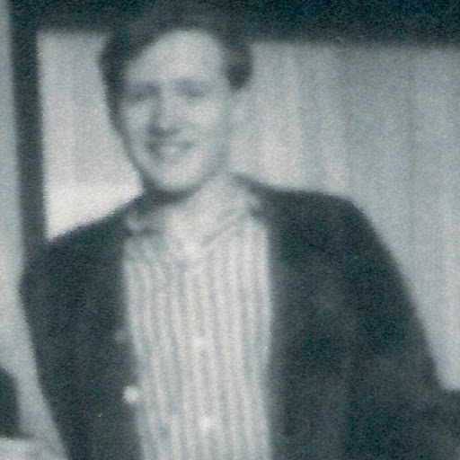 Gene Campbell Photo 18