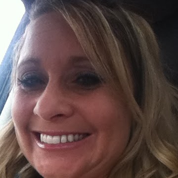 Christina Layton Photo 3