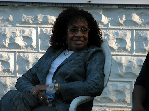 Barbara Hodges Photo 42