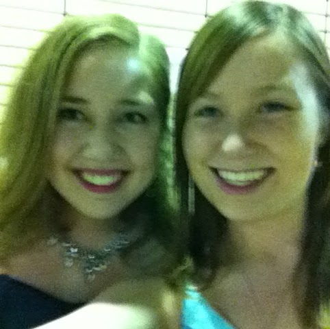 Elizabeth Bliss Photo 31