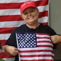 Debbie Groves Photo 29