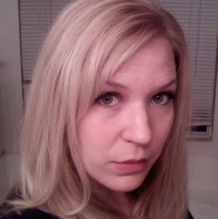 Kathryn Barry Photo 16