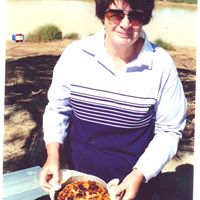 Bev Young Photo 19