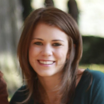 Lindsey Dunn Photo 6