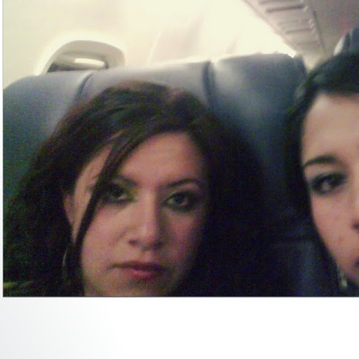 Pamela Franco Photo 24