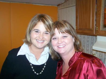 Debbie Hooper Photo 19