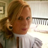 Catherine Dillon Photo 12