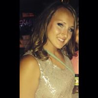 Laura Baker Photo 44