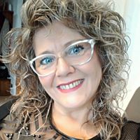 Clara Caputo Photo 11