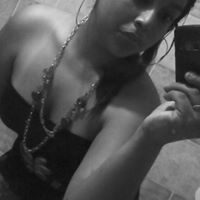 Janette Martinez Photo 14
