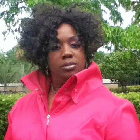 Paula Coleman Photo 16