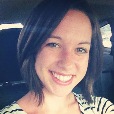 Danielle Nichols Photo 20