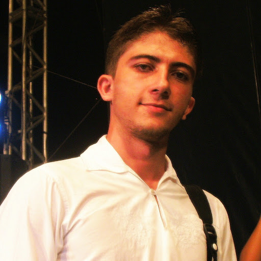 Lucas Soares Photo 24