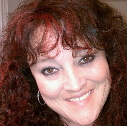 Tracie Andrews Photo 32