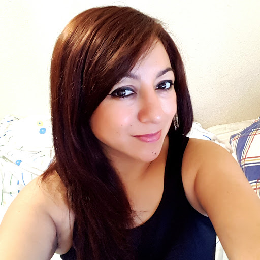 Janneth Salinas Photo 4