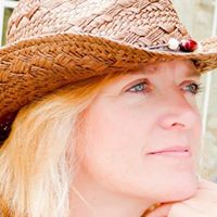 Deborah Mackenzie Photo 23