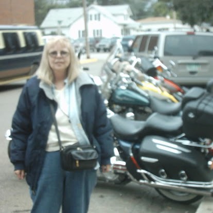 Helen Gibbs Photo 36