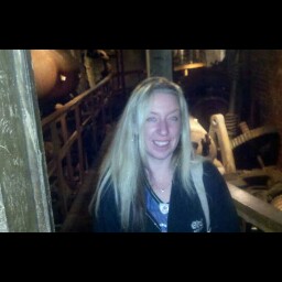 Amber Baxter Photo 12